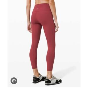 LuluLemon Wunder Under High Rise Tight Full-On Luxtreme Size 4 Chianti